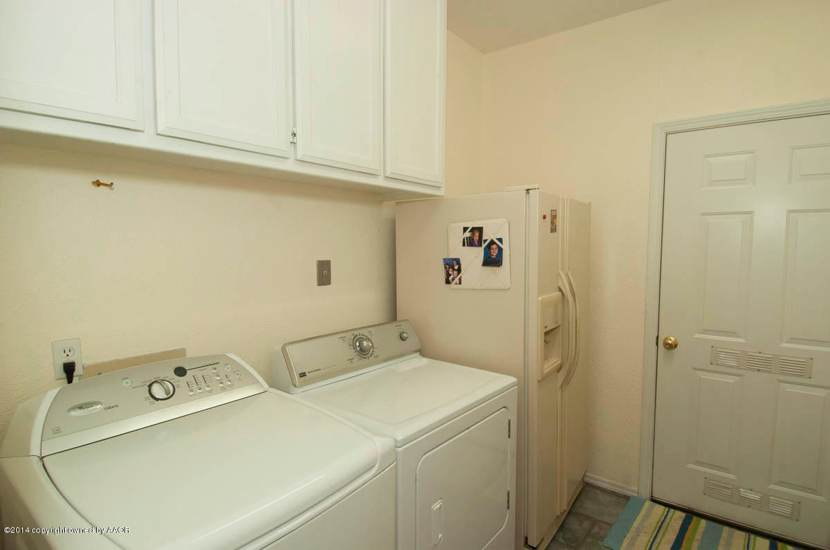 8104 Sheldon Road Amarillo, TX 79119 - Photo 18 of 22 Laundry Room