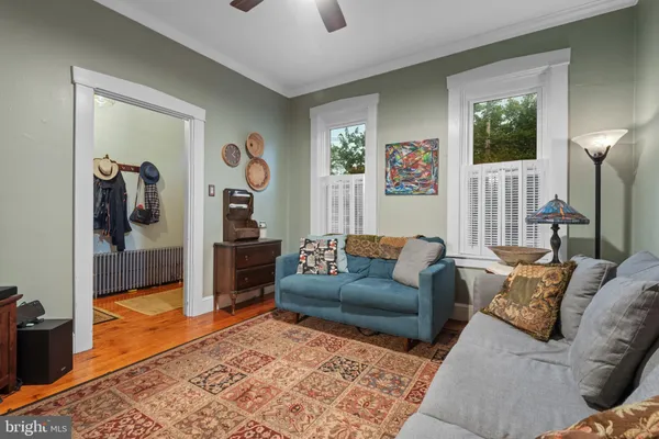 $285,000 | 246 East Walnut Street, Lancaster, PA 17602