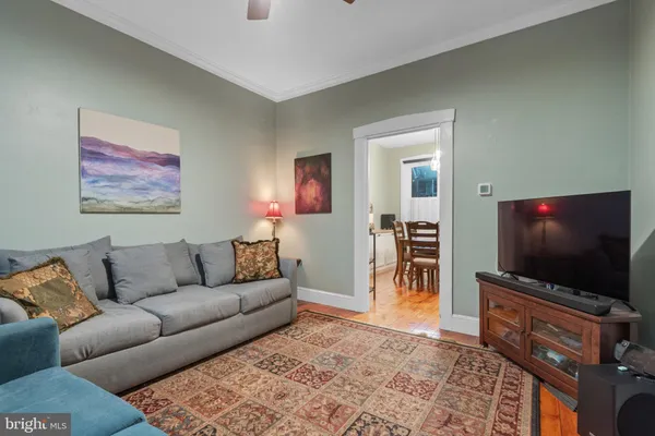 $285,000 | 246 East Walnut Street, Lancaster, PA 17602