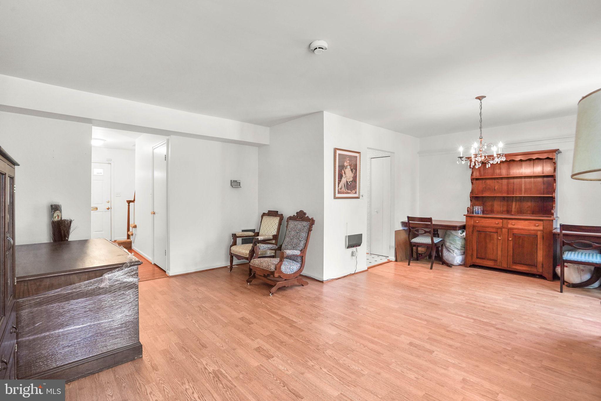 99 Oak Shade Road Gaithersburg, MD 20878 - Photo 7 of 26 Gallery Image 7
