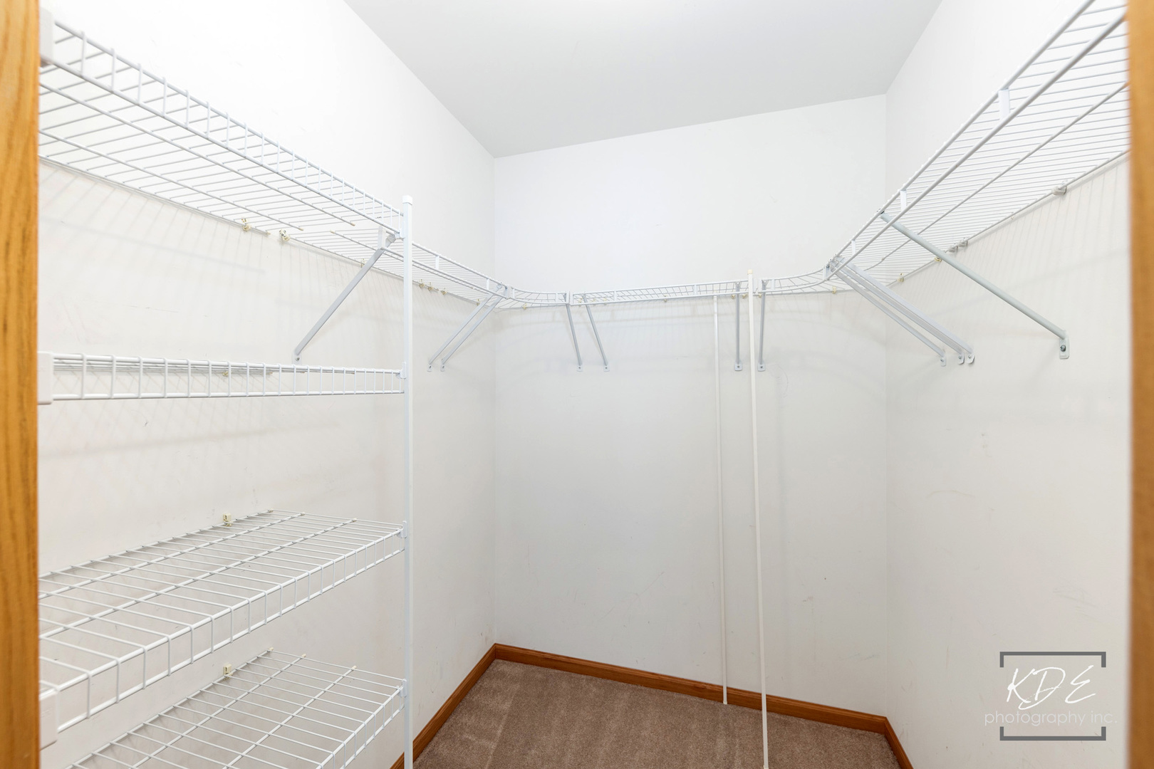 2330 Twilight Drive Aurora, IL 60503 - Photo 16 of 27 a view of small space