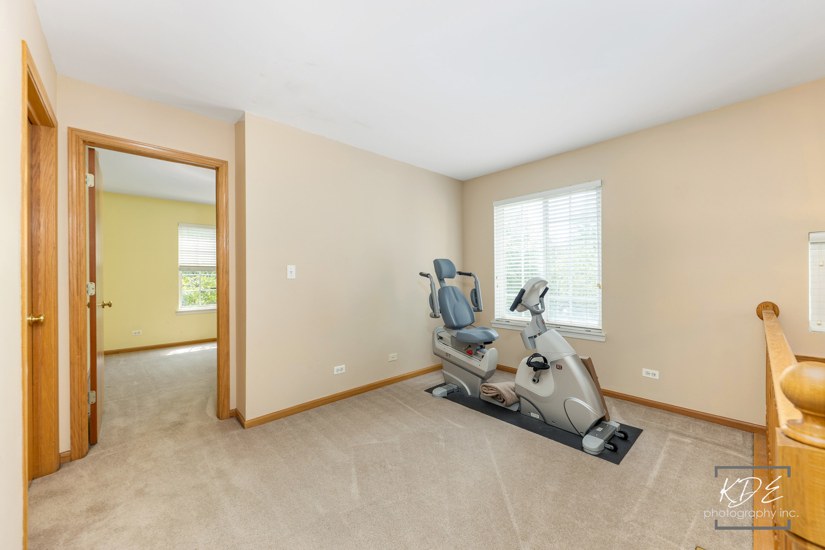 2330 Twilight Drive Aurora, IL 60503 - Photo 10 of 27 a bed room with a bed and a window