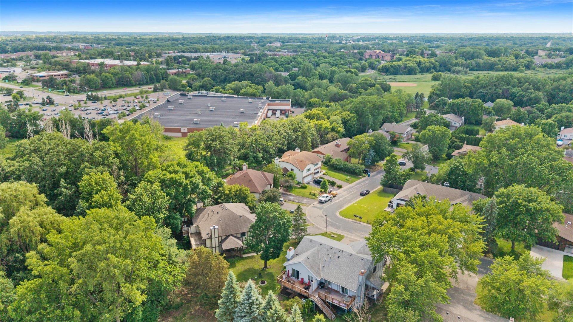 7405 Scot Terrace Eden Prairie, MN 55346 - Photo 25 of 29