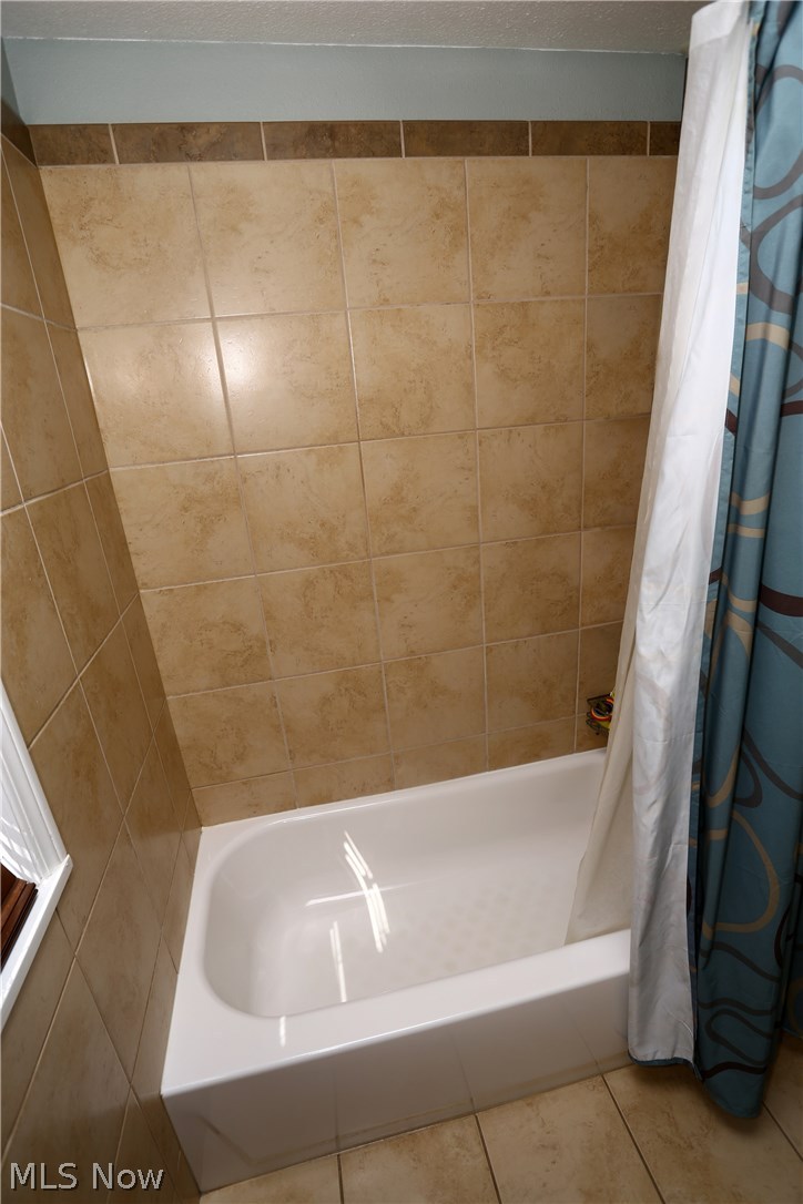 14349 Turney Road Maple Heights, OH 44137 - Photo 8 of 26