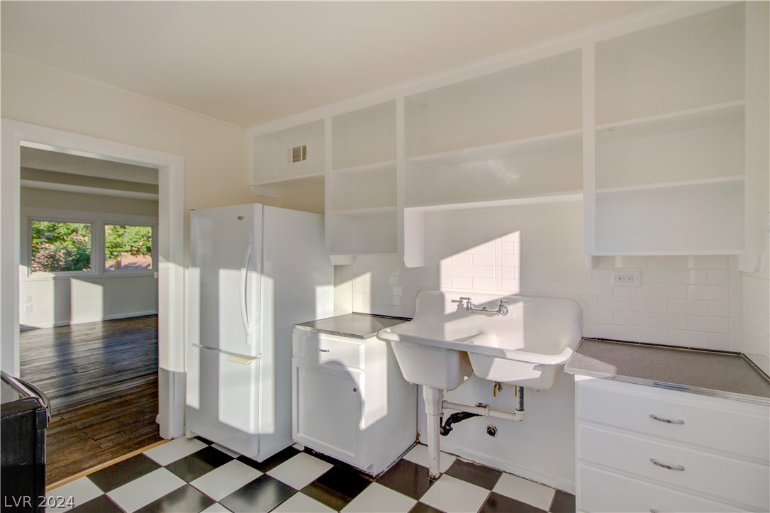 540 Date Street Boulder City, NV 89005 - Photo 11 of 15