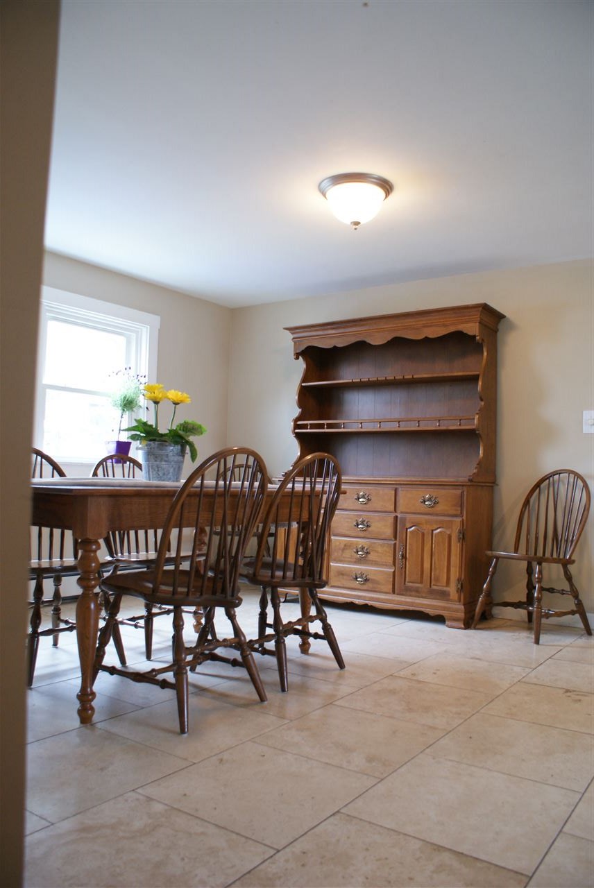 928 Mammoth Road Manchester, NH 03104 - Photo 11 of 40 Gallery Image 11