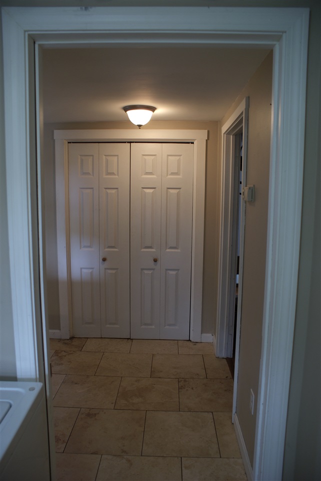 928 Mammoth Road Manchester, NH 03104 - Photo 19 of 40 Gallery Image 19