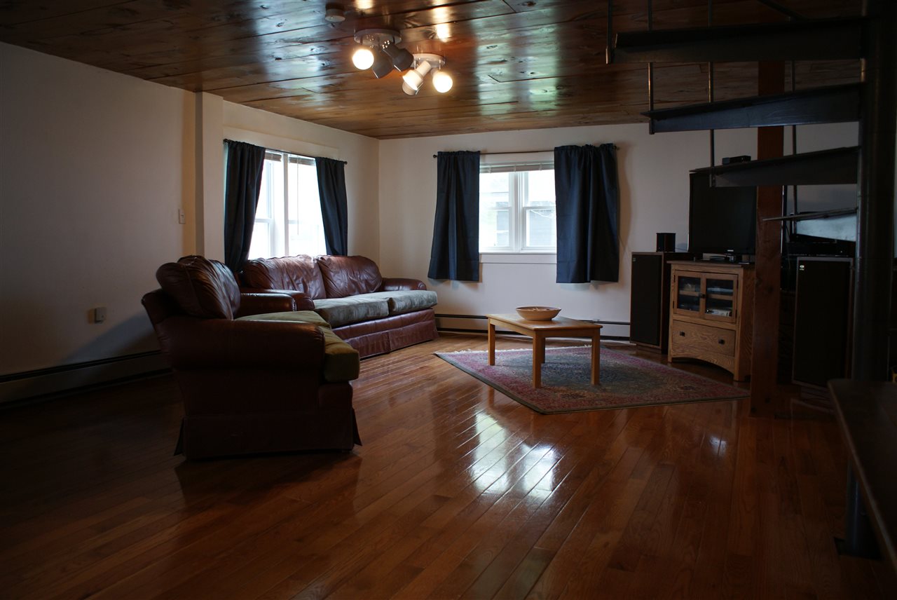 928 Mammoth Road Manchester, NH 03104 - Photo 25 of 40 Gallery Image 25