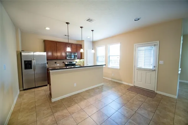 $2,195 | 18725 Cypress Loch Drive, Spring, TX 77379