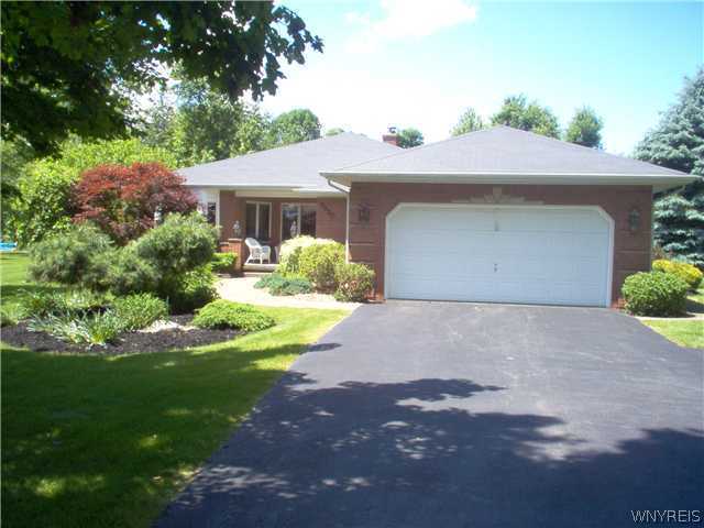 5920 Thompson Road Clarence, NY 14032 - Photo 1 of 1 Exterior Front