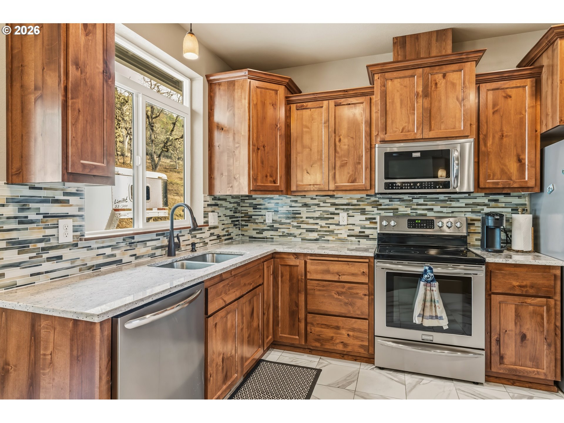 12594 McNeil Creek Road Trail, OR 97541 - Photo 7 of 35