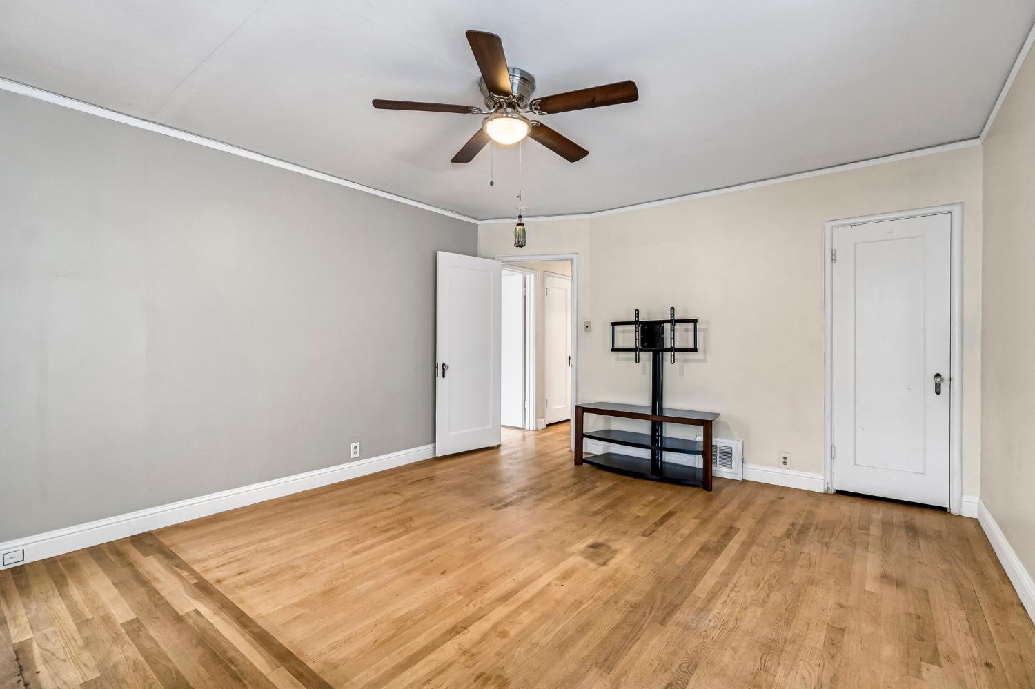 215 East Clinton Avenue Fresno, CA 93704 - Photo 22 of 29 wooden floor in an empty room