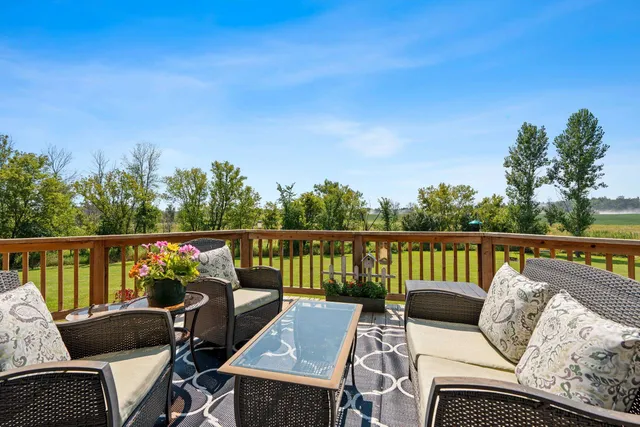 $474,900 | N555 Brown Road, Weyauwega, WI 54983