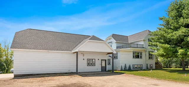 $474,900 | N555 Brown Road, Weyauwega, WI 54983