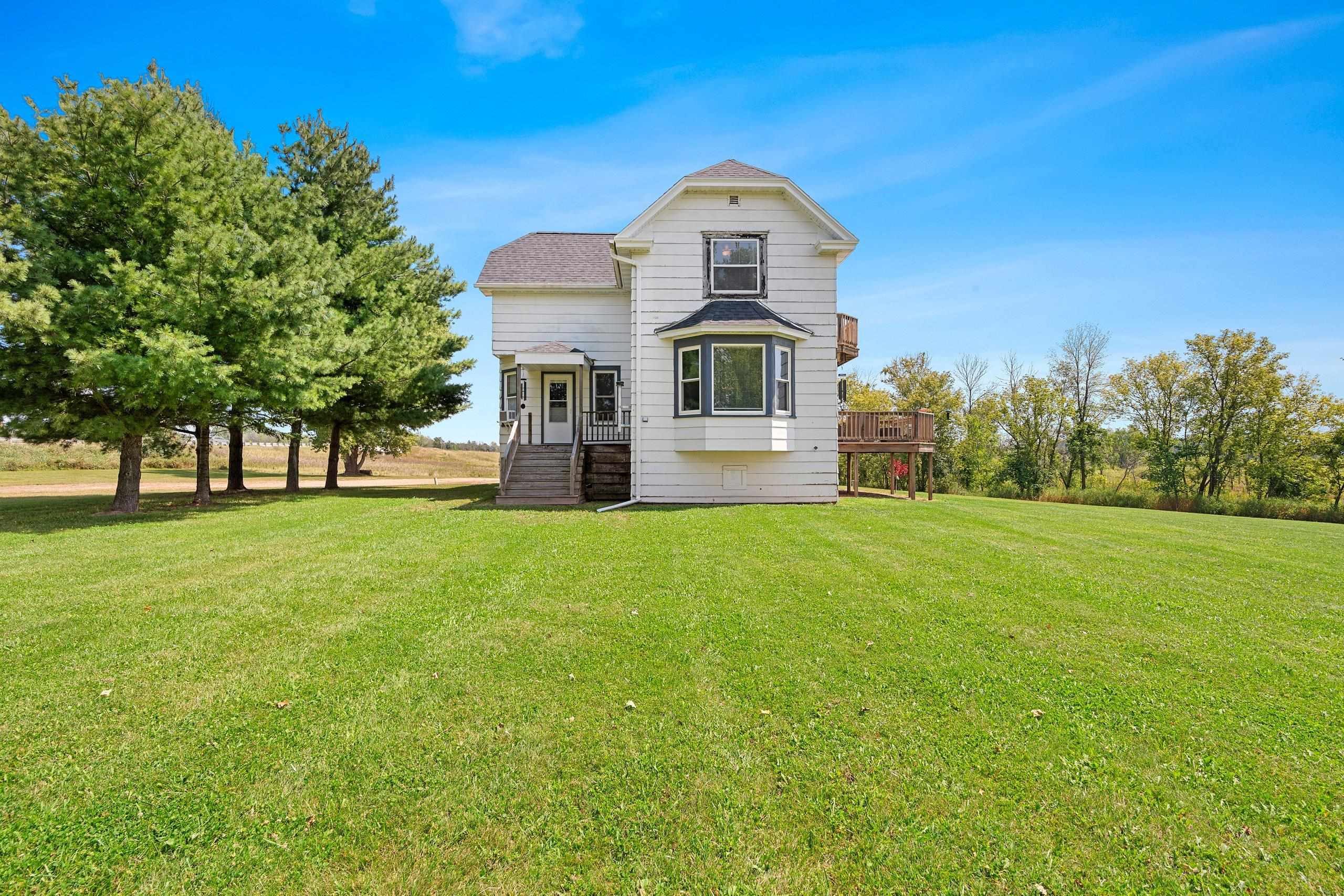 N555 Brown Road Weyauwega, WI 54983 - Photo 6 of 55