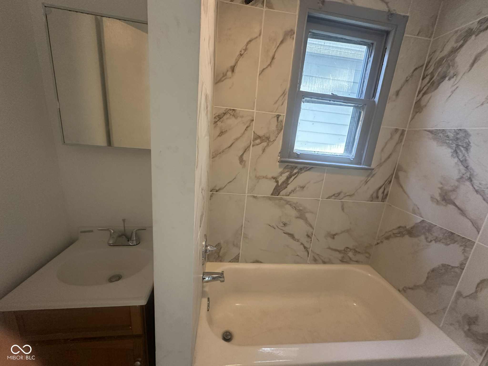 1437 Kappes Street Indianapolis, IN 46221 - Photo 11 of 12