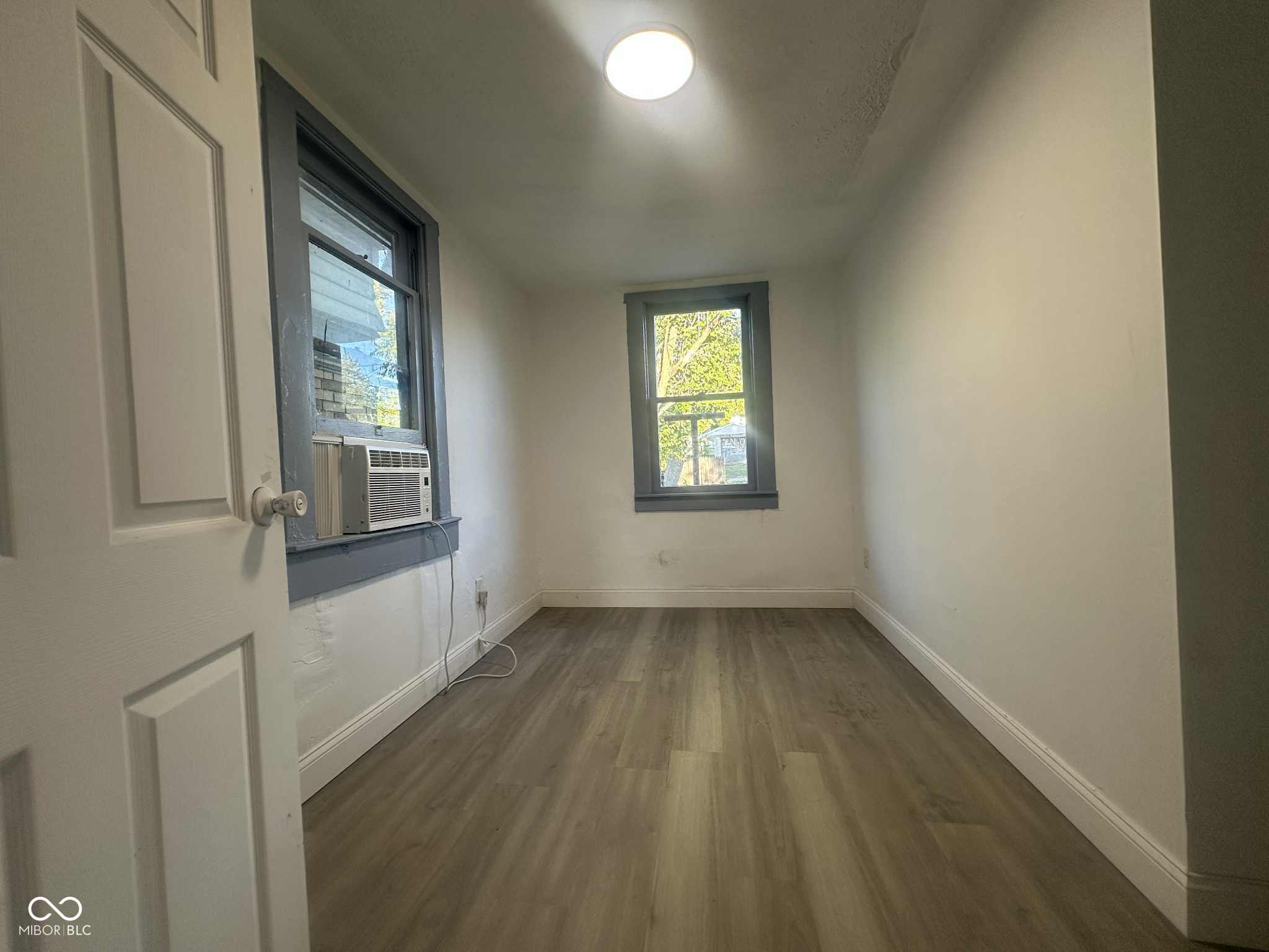 1437 Kappes Street Indianapolis, IN 46221 - Photo 9 of 12