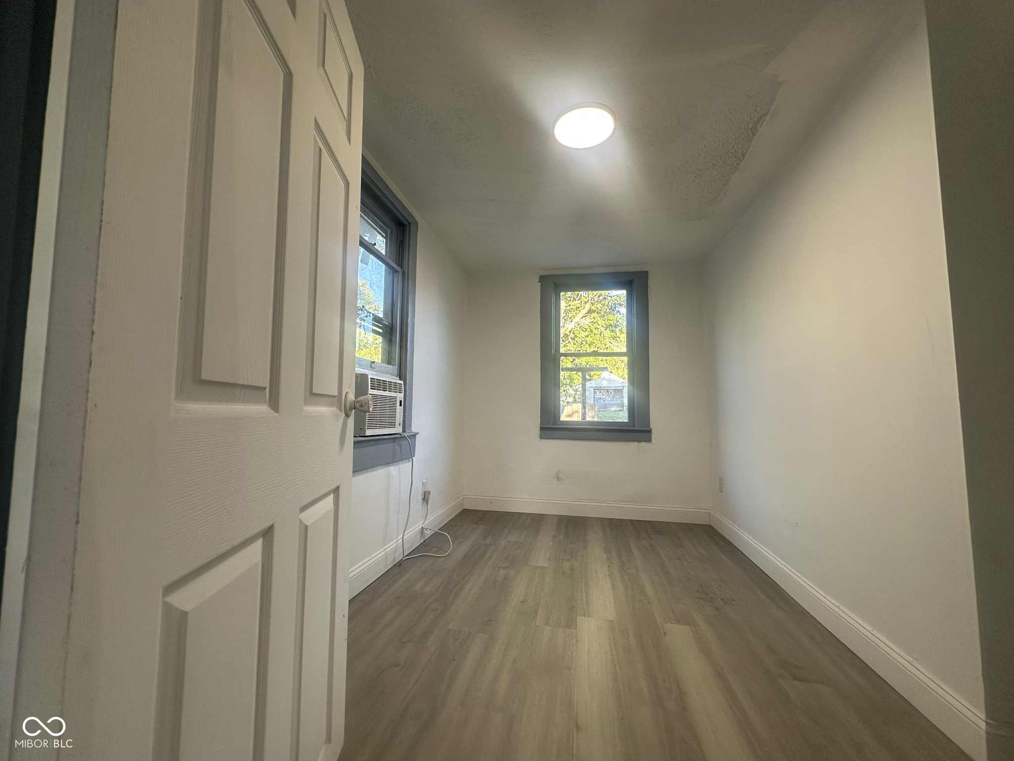 1437 Kappes Street Indianapolis, IN 46221 - Photo 10 of 12