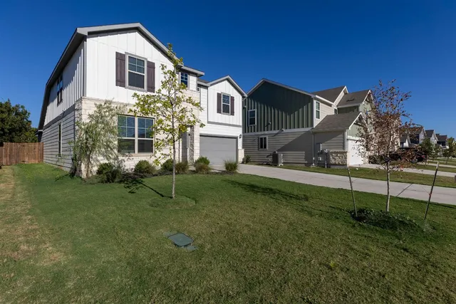 $449,990 | 332 Spotted Rail Ridge, Leander, TX 78641