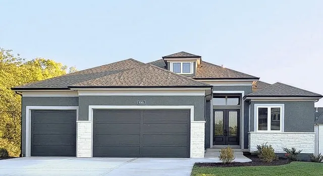 $984,950 | 9301 West 168th Street, Overland Park, KS 66085