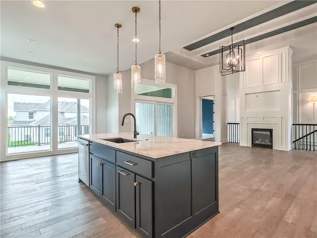 $984,950 | 9301 West 168th Street, Overland Park, KS 66085