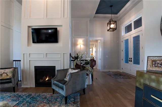 $984,950 | 9301 West 168th Street, Overland Park, KS 66085