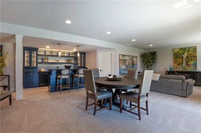 $984,950 | 9301 West 168th Street, Overland Park, KS 66085