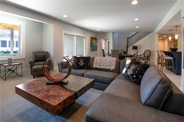 $984,950 | 9301 West 168th Street, Overland Park, KS 66085