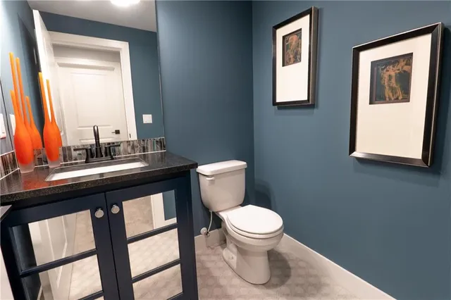 $984,950 | 9301 West 168th Street, Overland Park, KS 66085