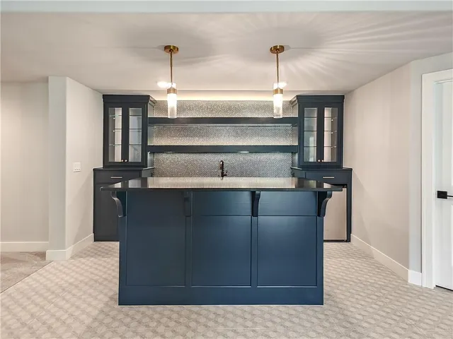 $984,950 | 9301 West 168th Street, Overland Park, KS 66085