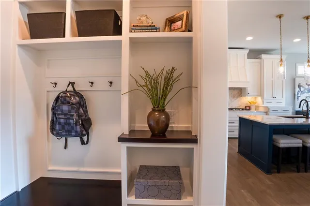 $984,950 | 9301 West 168th Street, Overland Park, KS 66085