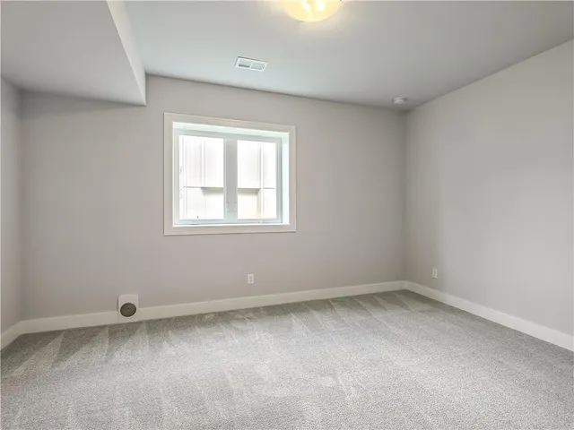 $984,950 | 9301 West 168th Street, Overland Park, KS 66085