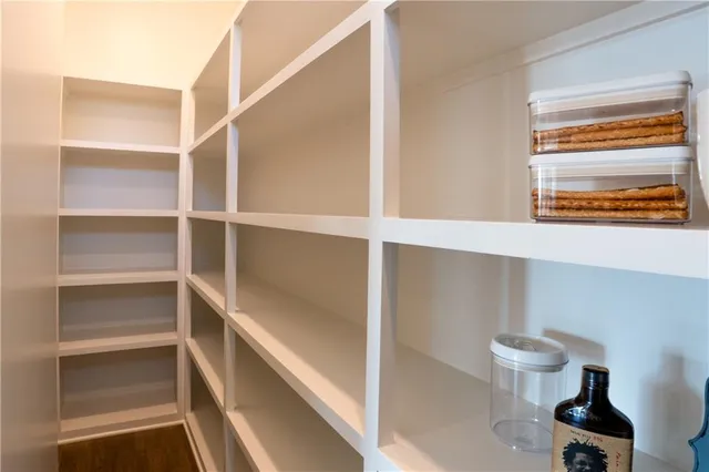 $984,950 | 9301 West 168th Street, Overland Park, KS 66085