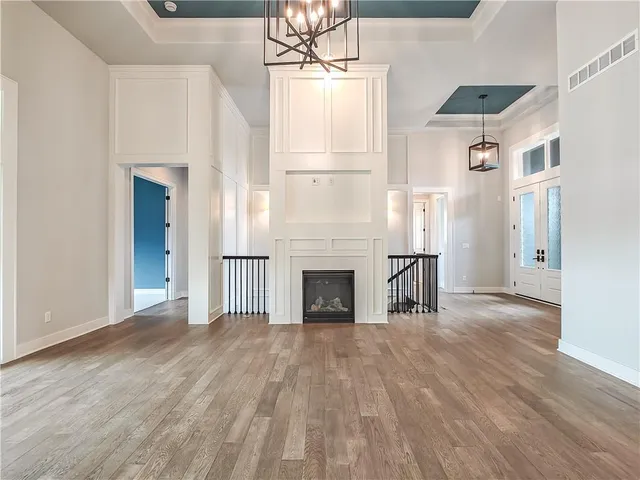 $984,950 | 9301 West 168th Street, Overland Park, KS 66085