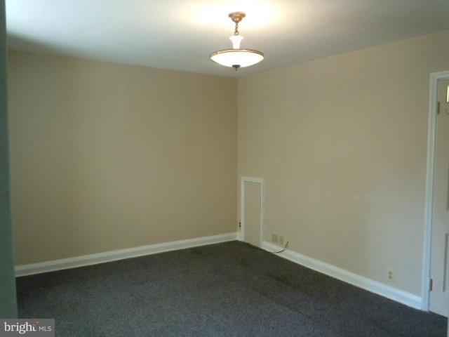 136 Cherrydell Road Baltimore, MD 21228 - Photo 10 of 15 Interior (General)