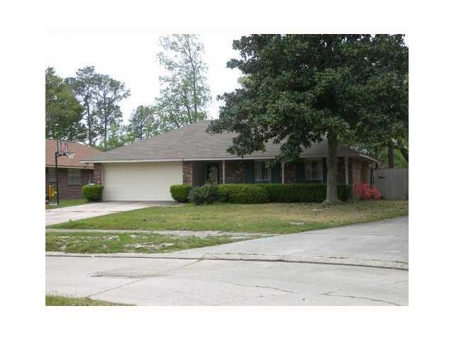 1021 Rue Bordeaux Slidell, LA 70458 - Photo 1 of 6 Gallery Image 1