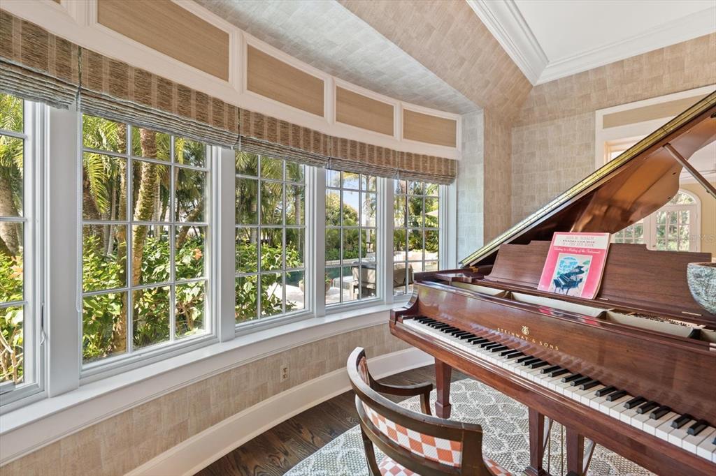 100 Sarasota Road Belleair, FL 33756 - Photo 12 of 75 Gallery Image 12