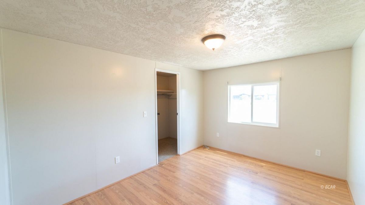 948 Spring Valley Parkway Spring Creek, NV 89815 - Photo 15 of 25 Gallery Image 15