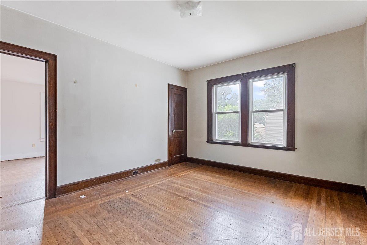 425 New Market Road Piscataway, NJ 08854 - Photo 8 of 14