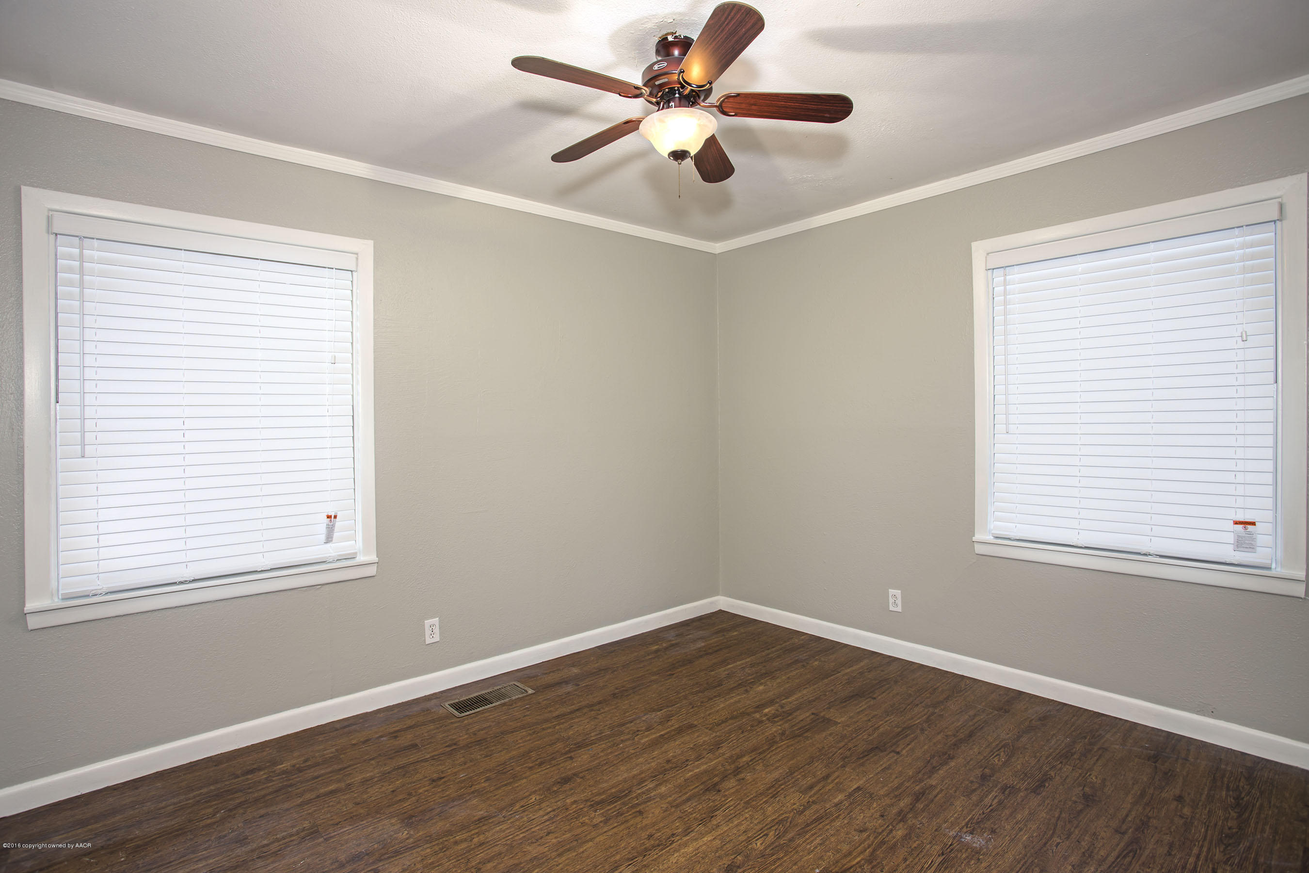 4226 South Jackson Street Amarillo, TX 79110 - Photo 8 of 20 1st Bedroom