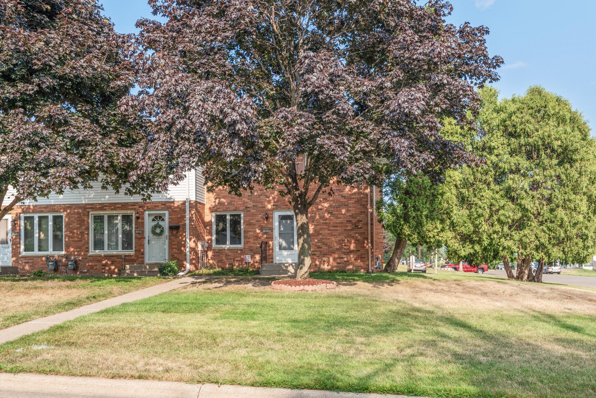 1982 Arkwright Street Maplewood, MN 55117 - Photo 1 of 1