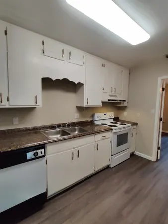 $1,300 | 2366 Gregory Drive, Tallahassee, FL 32303