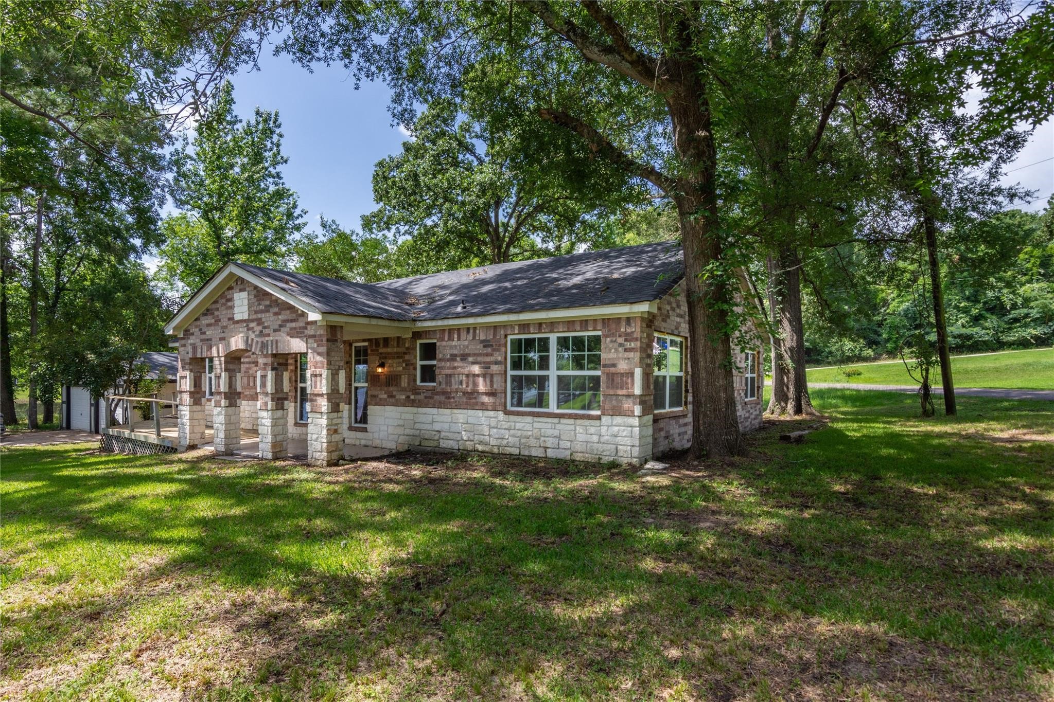 266 Lakeland Road Huntsville, TX 77320 - Photo 28 of 30 Gallery Image 28