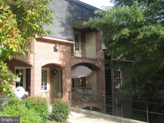 8110 Colony Point Road, Unit 219 Springfield, VA 22152 - Photo 1 of 8 Exterior (Main)