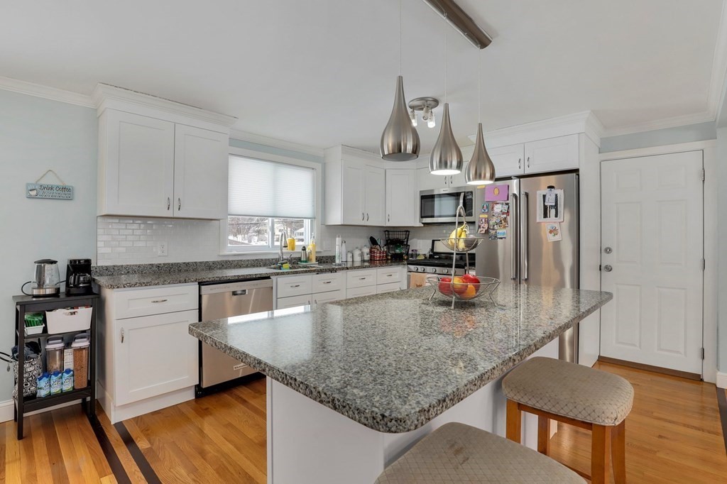 1 Launching Road Andover, MA 01810 - Photo 7 of 35 Gallery Image 7