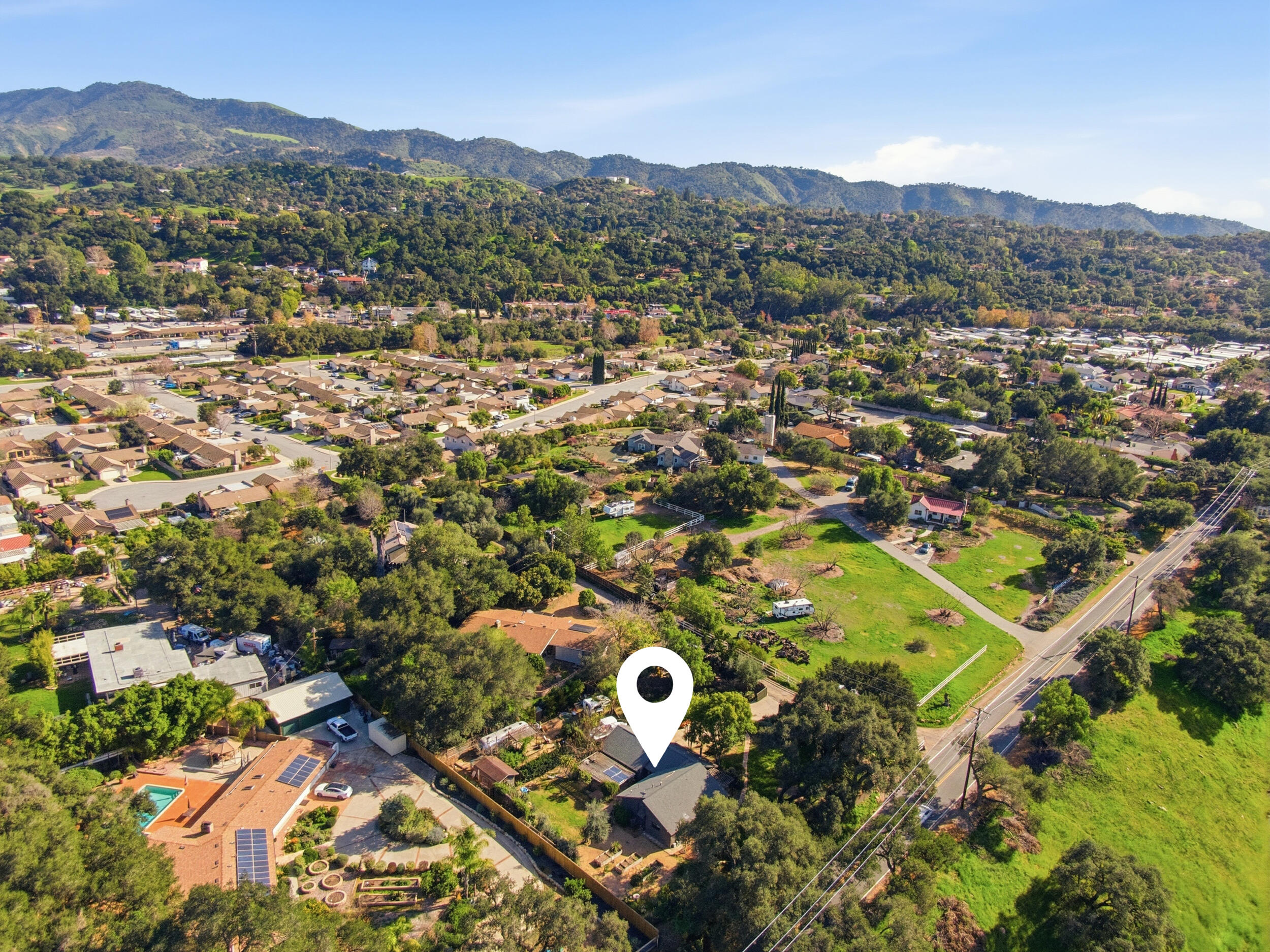 1794 South Rice Road Ojai, CA 93023 - Photo 29 of 33 an aerial view of multiple house