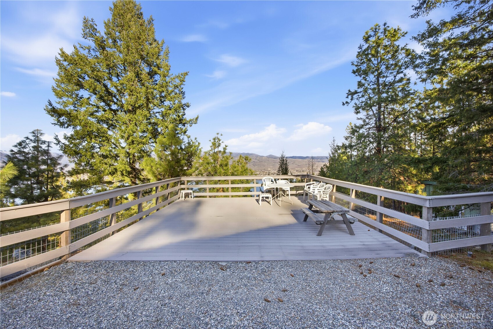 985 Guffy Road Chelan, WA 98816 - Photo 26 of 39
