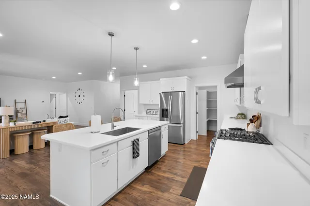 $1,188,000 | 8441 North Fleming Drive, Flagstaff, AZ 86004