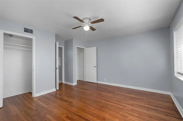 $1,200 | 5837 Locke Avenue, Unit D, Fort Worth, TX 76107