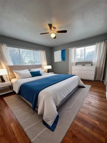 $1,200 | 5837 Locke Avenue, Unit D, Fort Worth, TX 76107